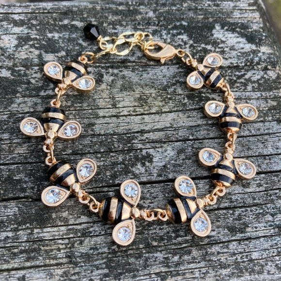 Gold Tone Crystal & Enamel Bumble Bee Bracelet NEW - Picture 2 of 3